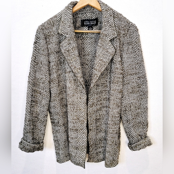 Ellen Tracy Jackets & Blazers - 🕊️ Vintage Ellen Tracy Wool Herringbone Blazer size 8